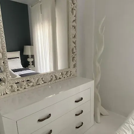 Myconian Sky Suites In Town アパート Mykonos Town
